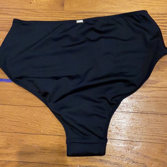 VS Pink Bikini Bottoms - Picture 2 of 3